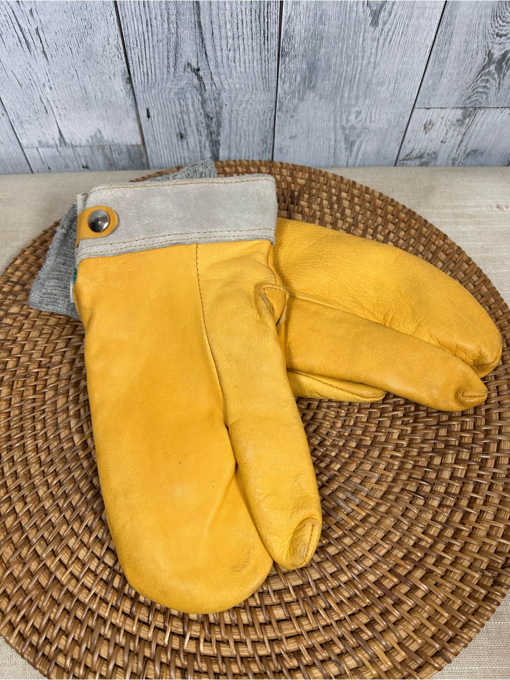 Vintage 80s Treen Leather Wool Lined Chopper Mittens Men’s 12 Made in Canada